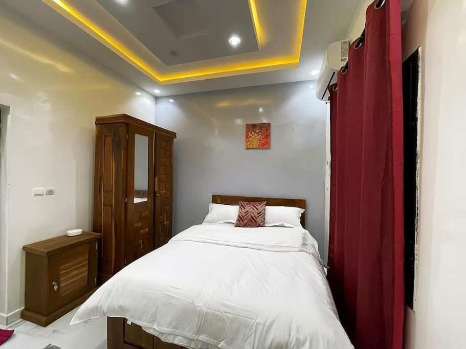 Villa Adja Nafy A Saly Gandigal Ngoại thất bức ảnh