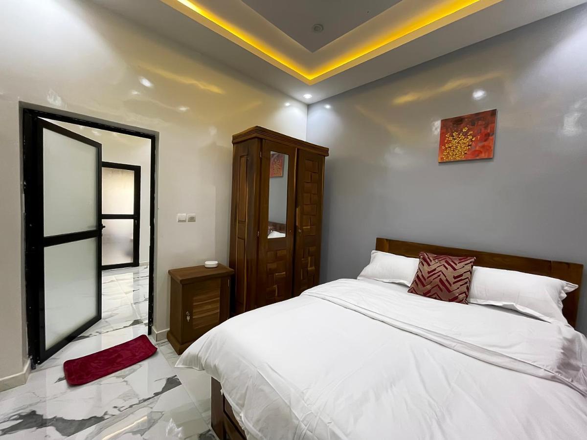 Villa Adja Nafy A Saly Gandigal Ngoại thất bức ảnh